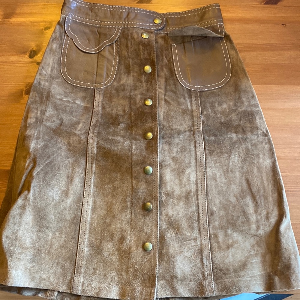 Leather skirt